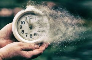 timpul tau este cea mai valoroasa moneda azi