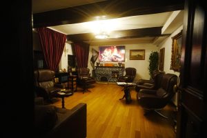 Top formate video de la Grivița Studio pentru promovarea evenimentului „Crăciunul anilor ’30” de la EkoGroup Vila